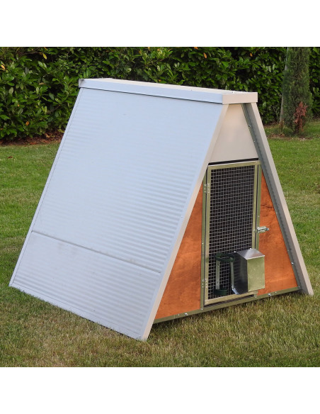 Petit poulailler isolé pour l’hiver pour 8 poules avec fond surélevé