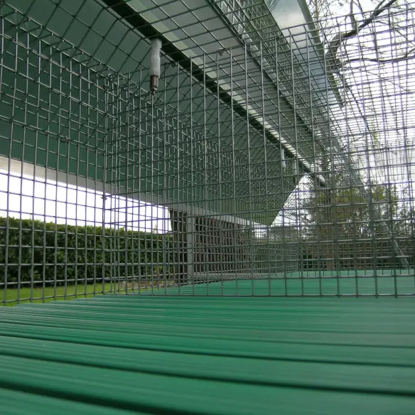 Compartiment pour lapines dans cage à lapins d’engraissement