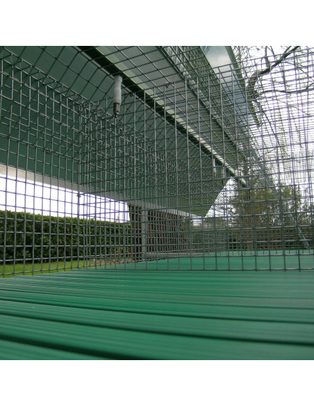 Compartiment pour lapines dans cage à lapins d’engraissement