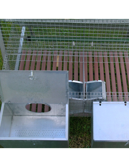 Compartiment pour lapines dans cage à lapins 2 + 8 Compartiment pour lapines dans cage à lapins 2 + 8