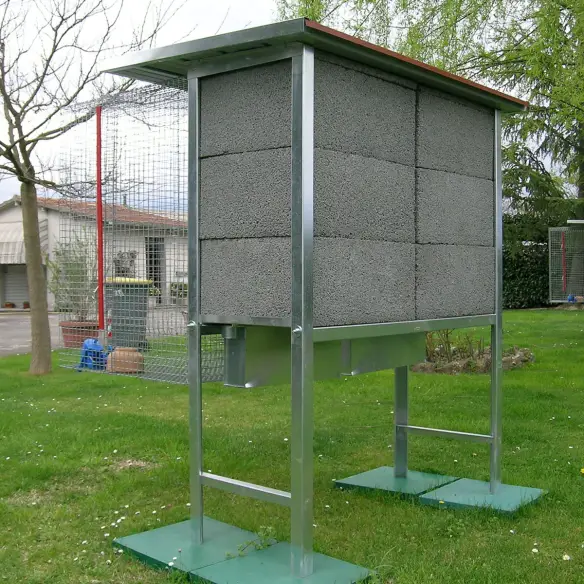 Pigeonnier volière pour 6 couples de pigeons avec nids et accessoires
