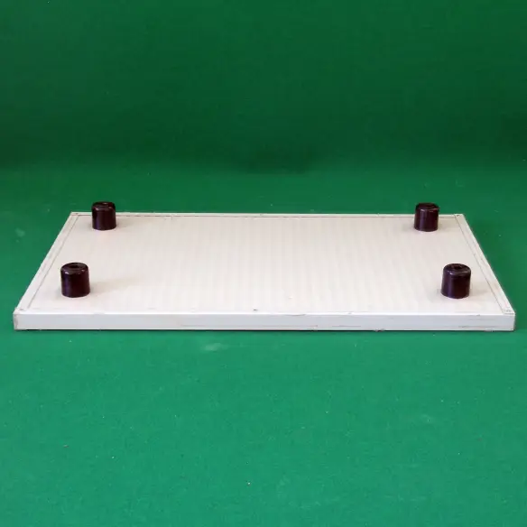 Partie inférieure du banc de couchage pour chien