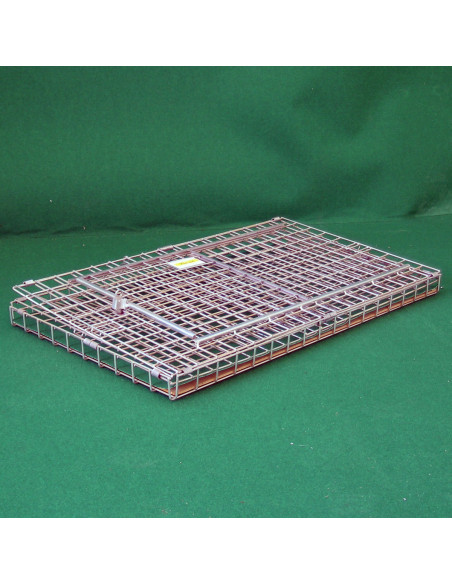 Caisse de transport grillagée fermée pour chien