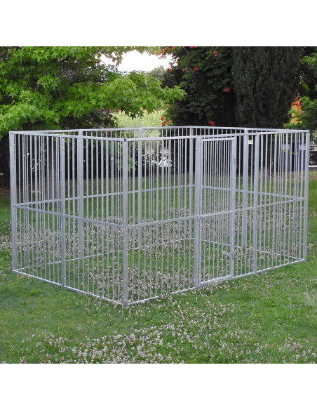 Chenil complet avec panneaux à barreaux galvanisés Chenil complet avec panneaux à barreaux galvanisés