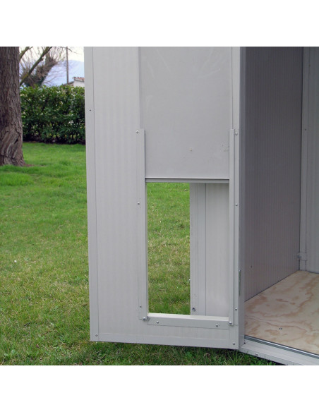 Intérieur de la niche avec plancher surélevé