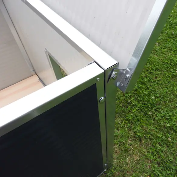 Niche extérieure isolée pour petits chiens verte