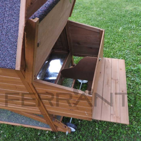 Poulailler Mobile sur Roues en Bois pour 4 Poules | Ferranti